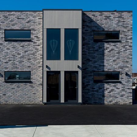 Ulverstone Waterfront Apartments מראה חיצוני תמונה